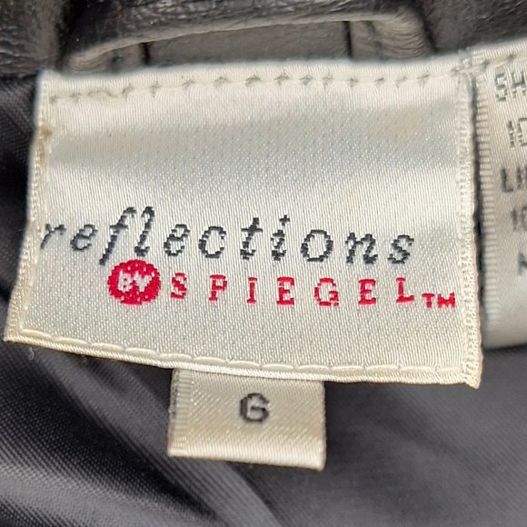 Reflections by Spiegel Vest - Picture 2 of 12